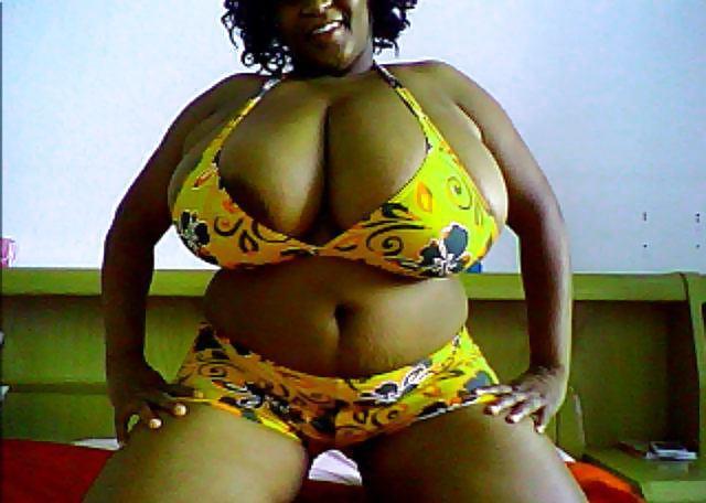 15P BBW Porno star webcam shot 1