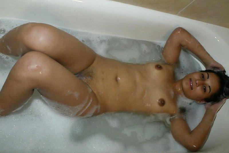 18P Indian girl in shower