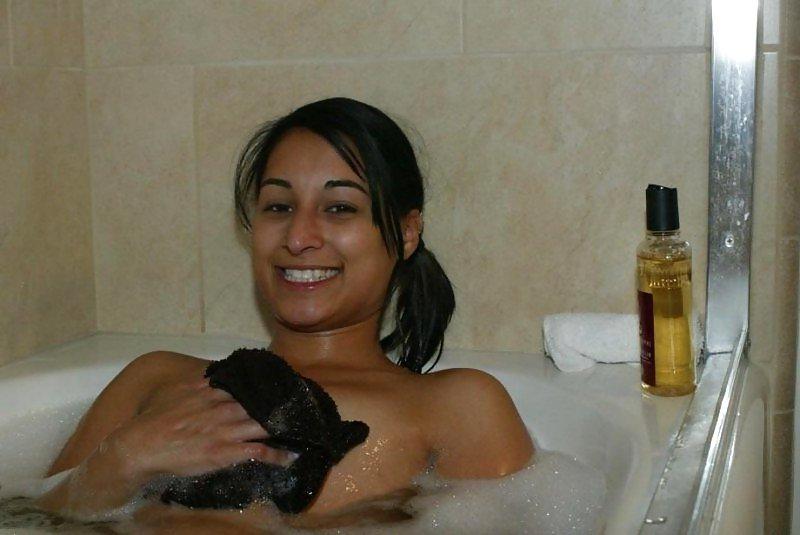 18P Indian girl in shower