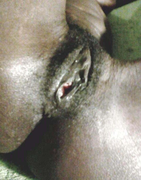 21P Gaping Black Pussy