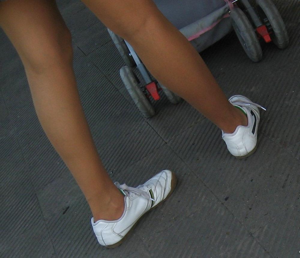 14P Turkish Candid Pantyhose and Sneakers