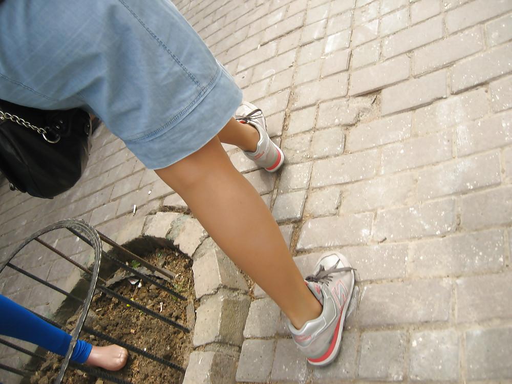 14P Turkish Candid Pantyhose and Sneakers