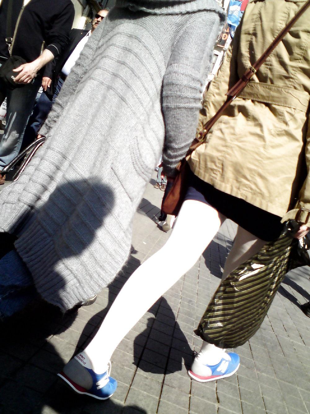 14P Turkish Candid Pantyhose and Sneakers