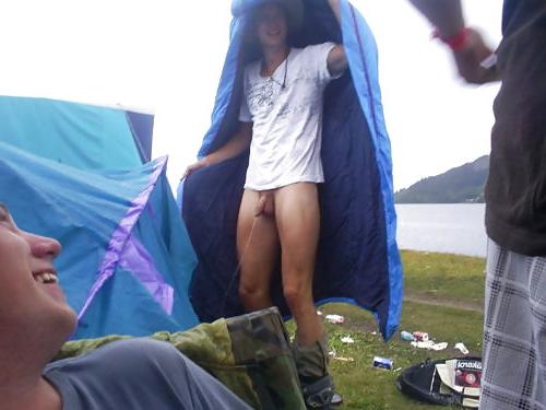 17P Hot men on the net