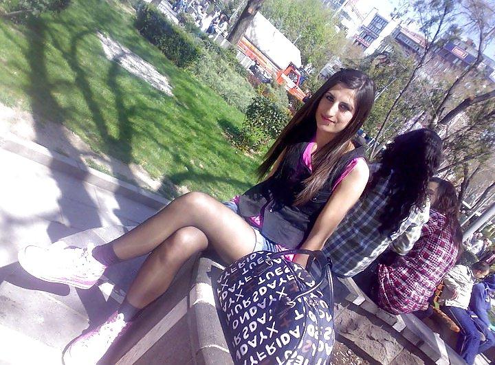 25P Ramdom Turkish Chicks