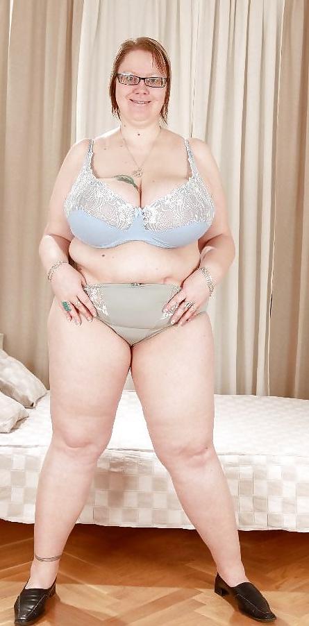 12P BBW with big tits