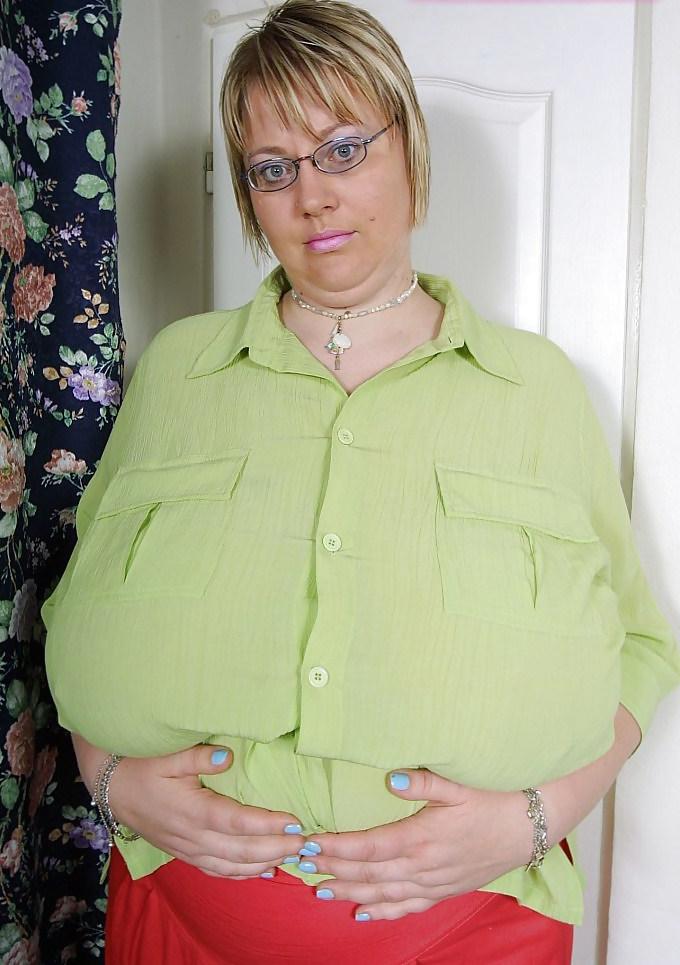 12P BBW with big tits