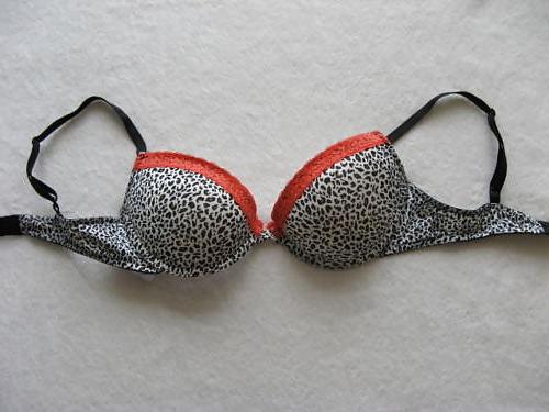 25P Used Teen bras for sale on the net