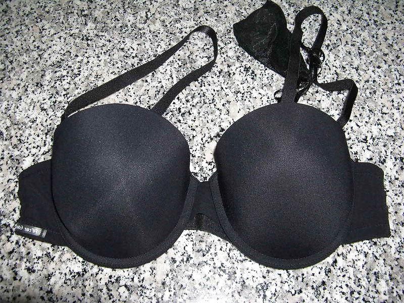 25P Used Teen bras for sale on the net