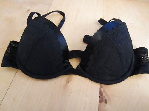 25P Used Teen bras for sale on the net