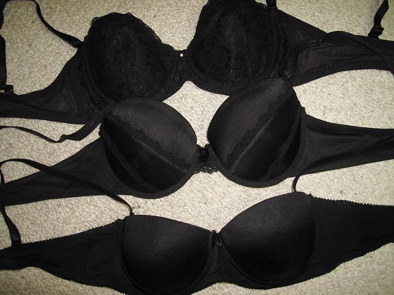 25P Used Teen bras for sale on the net