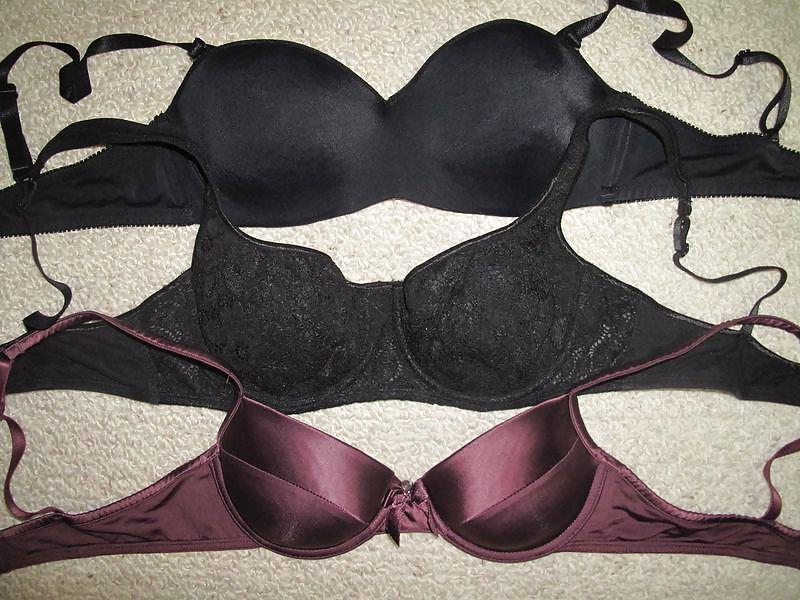 25P Used Teen bras for sale on the net