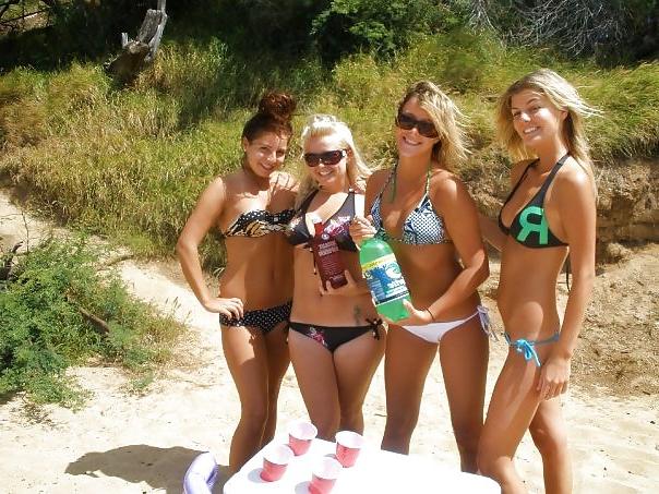 24P Gorgeous College Sluts In Bikinis