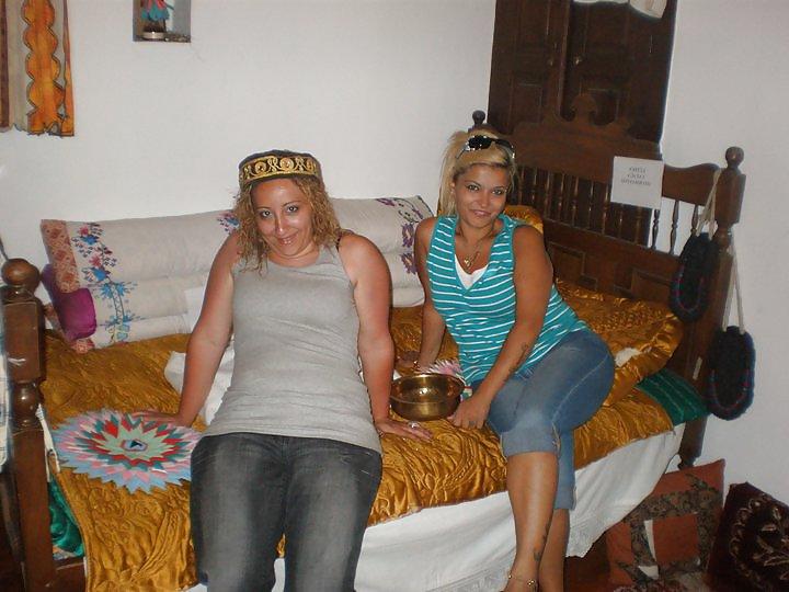 18P Turkish Moms