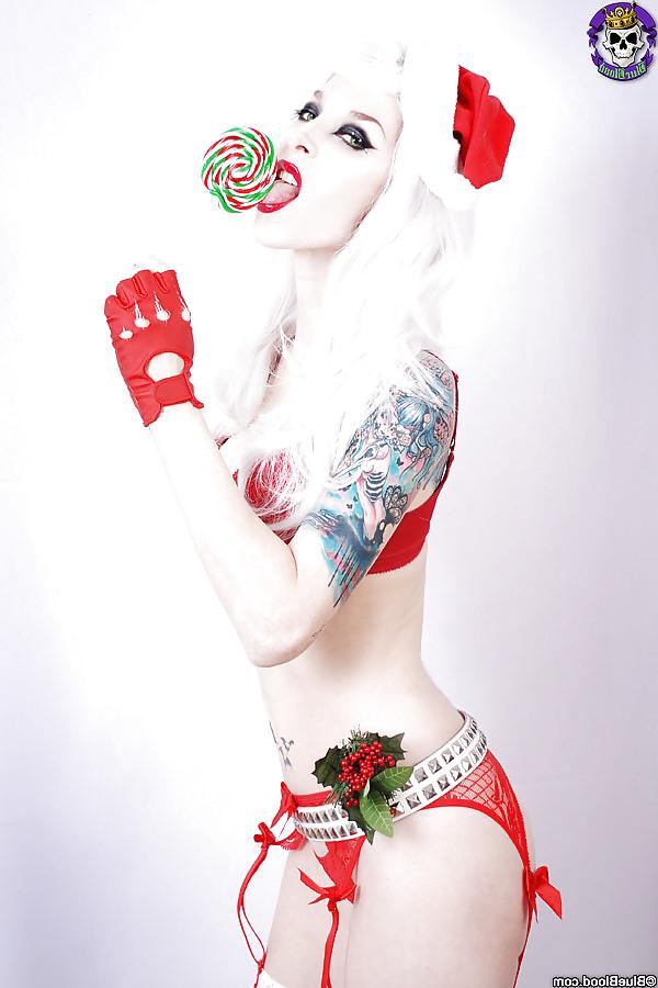 15P Razor Candi Gothic Sluts XMas Wishes