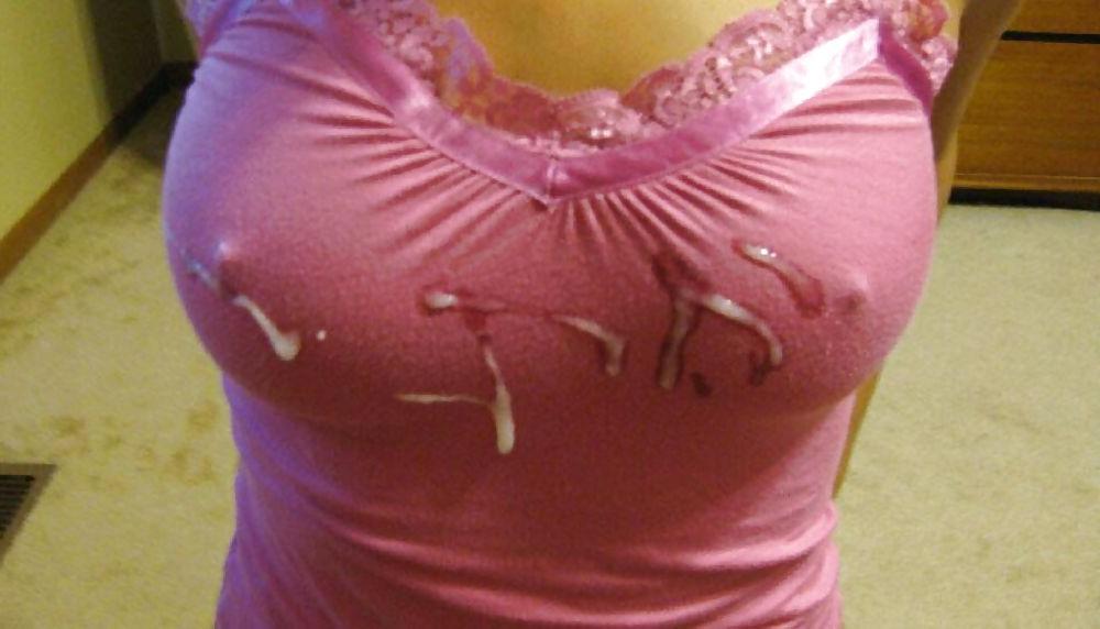 18P Cumshots between cleavage and clothing