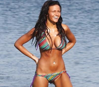 25P Hot girls with dark hair