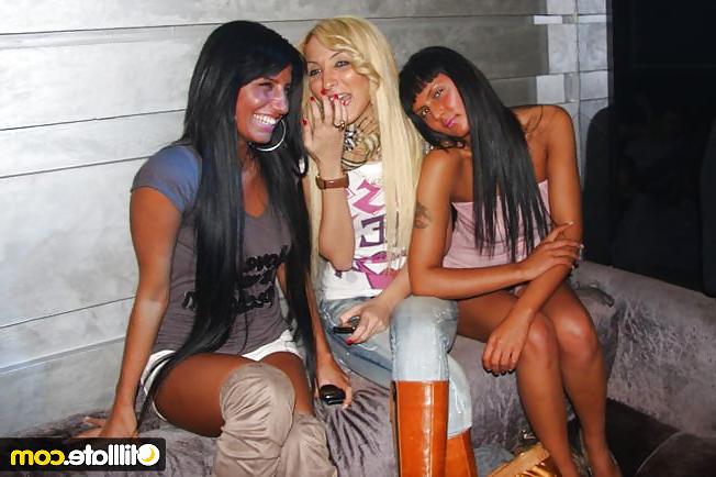22P Turkish Tillate Girls