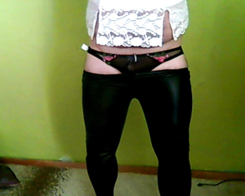 4P I am in women's underwear 2