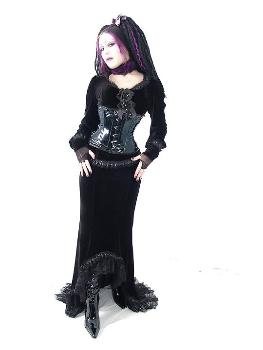 9P Your goth slut