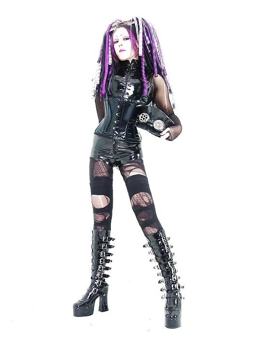 9P Your goth slut