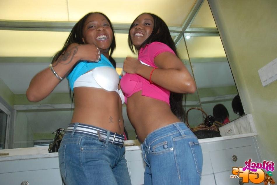 12P Two drunk black teens pounded hard in public