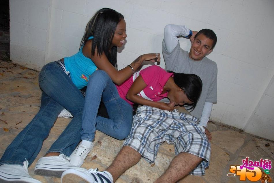 12P Two drunk black teens pounded hard in public