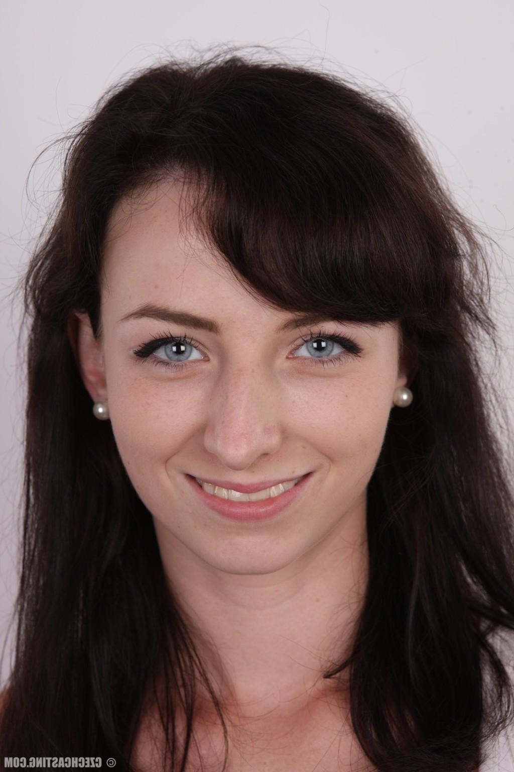 17P Pretty brunette poses naked