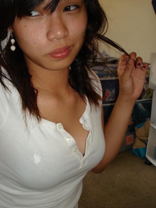 15P Little asian teen gfs posing for the camera