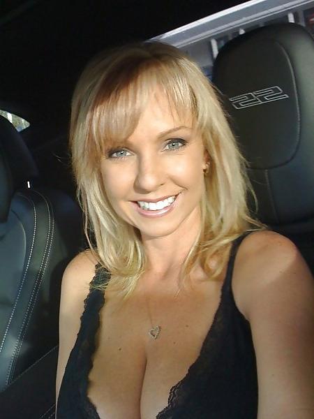 6P Sexy Big Titty Blonde hair milf on yacht 