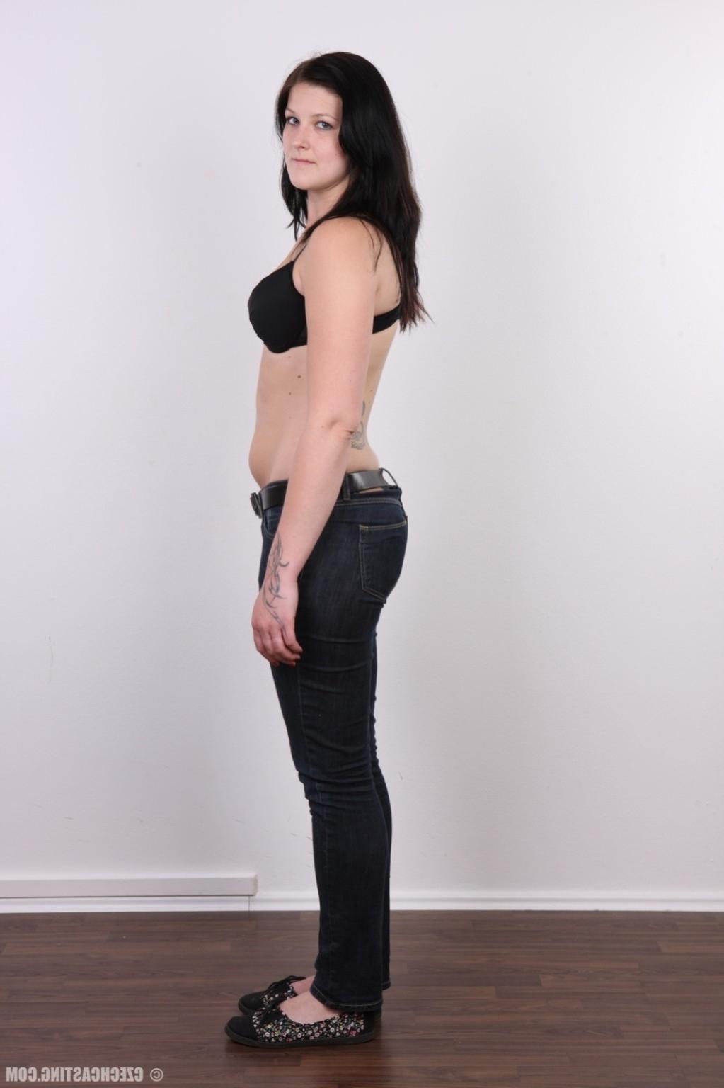 17P Tall amateur brunette in casting session