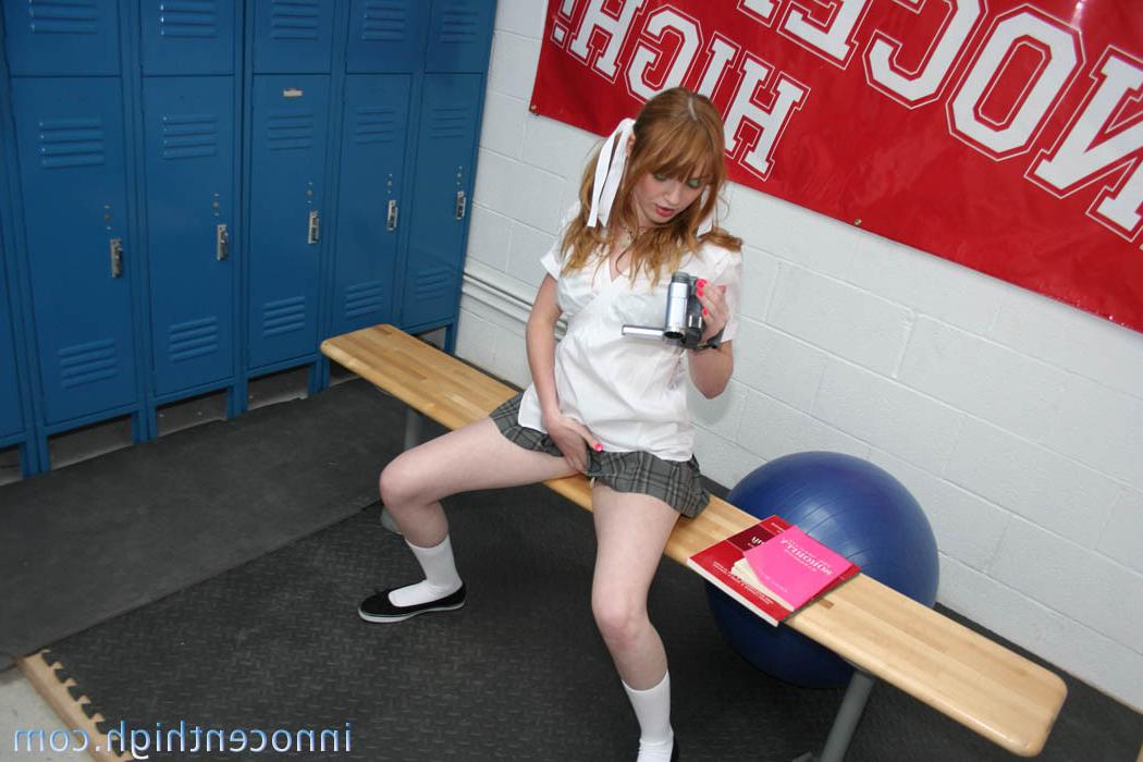 11P Marie McCray wraps her lips around her PE teachers dick and sucks like a vaccum
