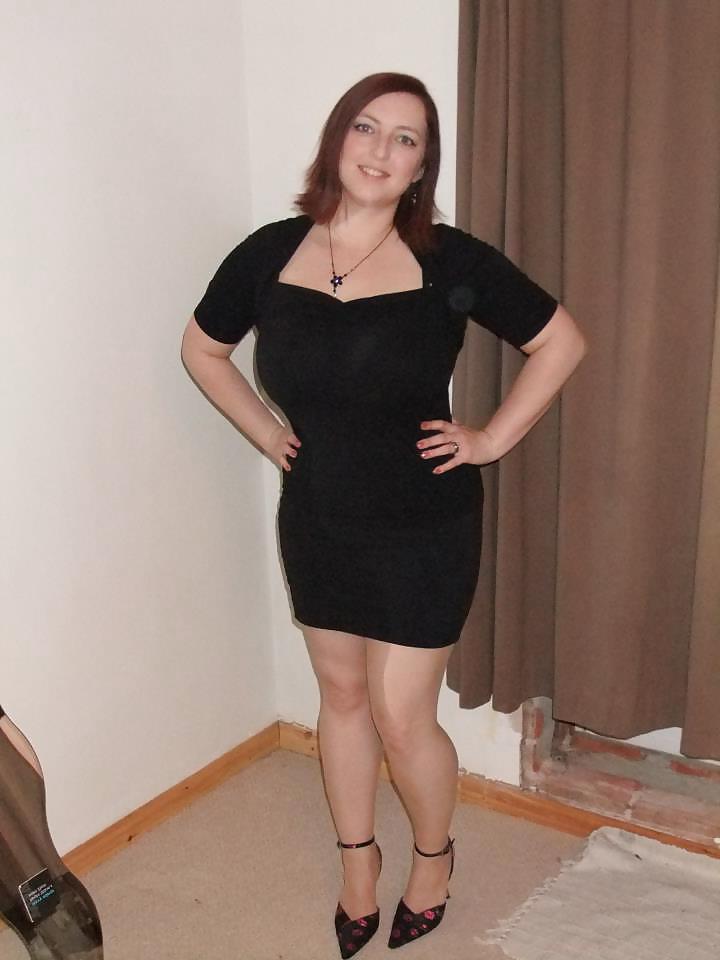 12P Big Tit British Babe