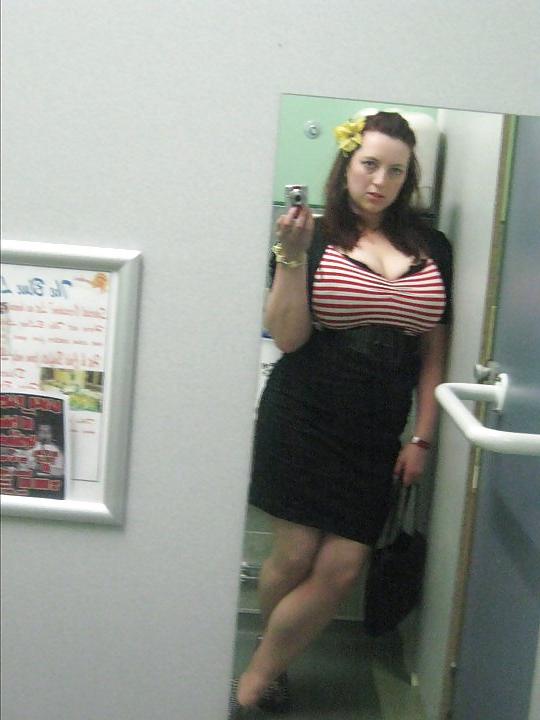 12P Big Tit British Babe