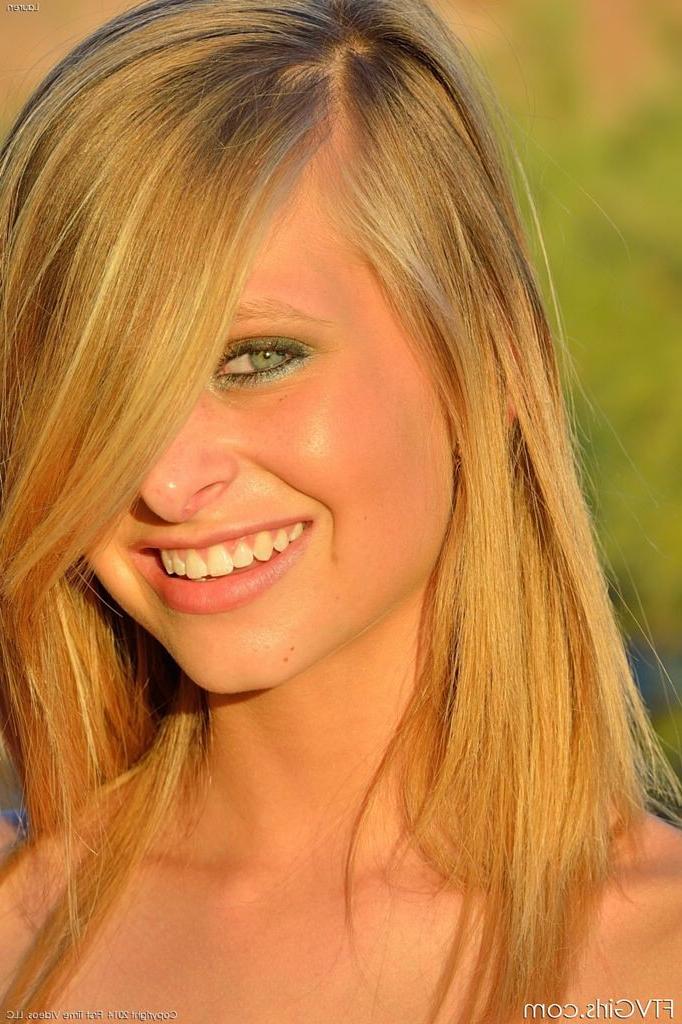 15P Petite blonde teenager dancing naked in the streets