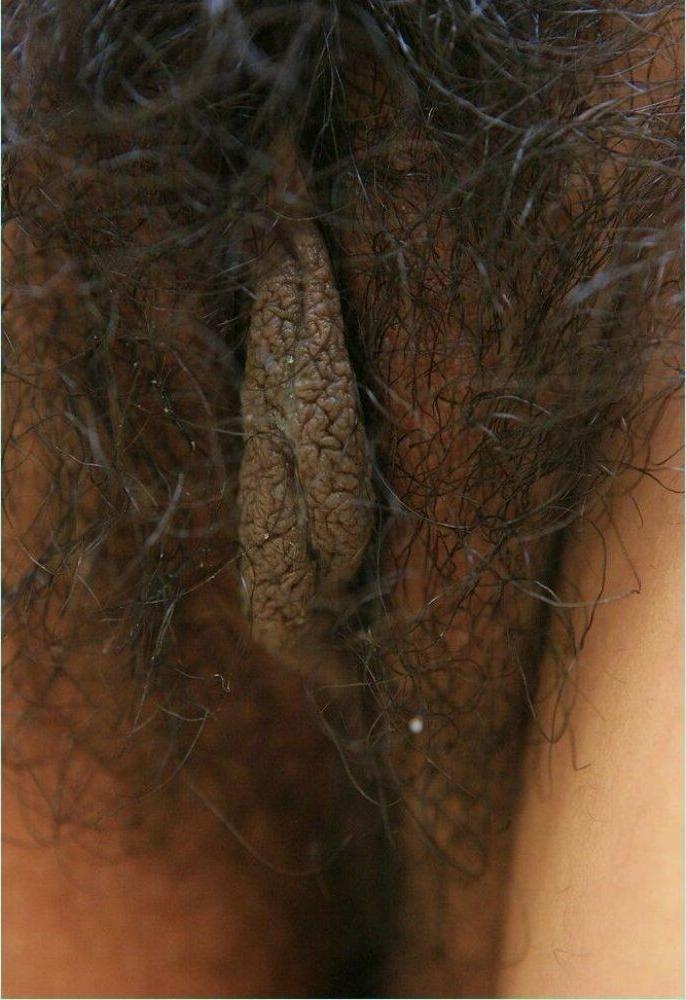 15P Hairy pussy gfs posing and fucking
