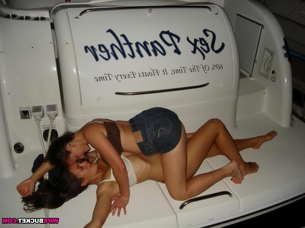 20P FFM threesome pics