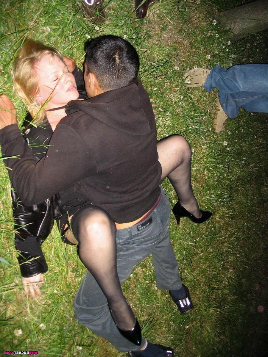 15P Homemade porn photos