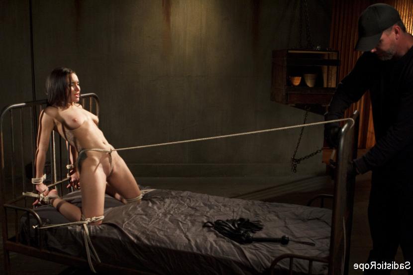 15P Brutal bondage and non-stop torment!