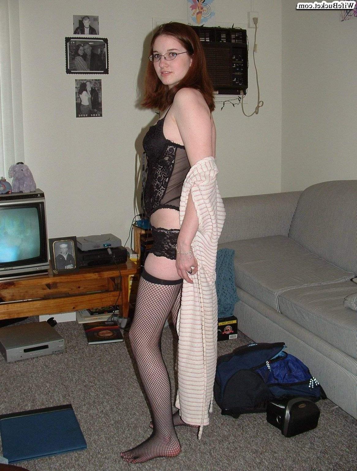 15P Busty mature naked in public on hourse