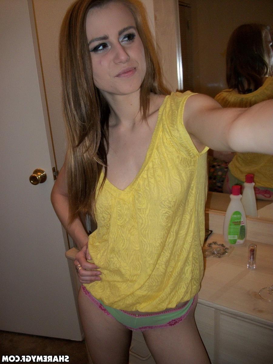 12P Skinny girlfriend shows off her little round ass in pink lace tr