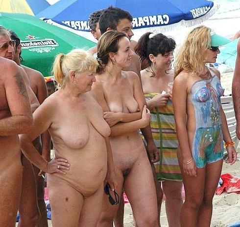 16P Slutty amateur moms in public hardcore action