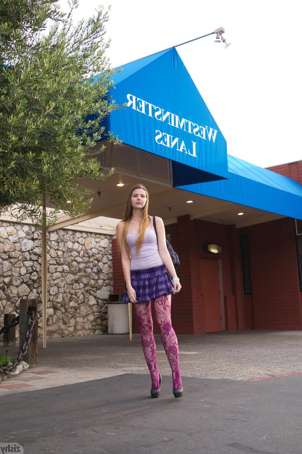 10P Teasing teen in public