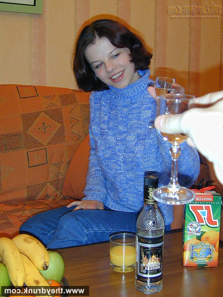 16P Drunk teen brunette Linda enjoys her amateur drinking then takes