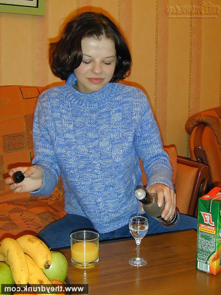 16P Drunk teen brunette Linda enjoys her amateur drinking then takes
