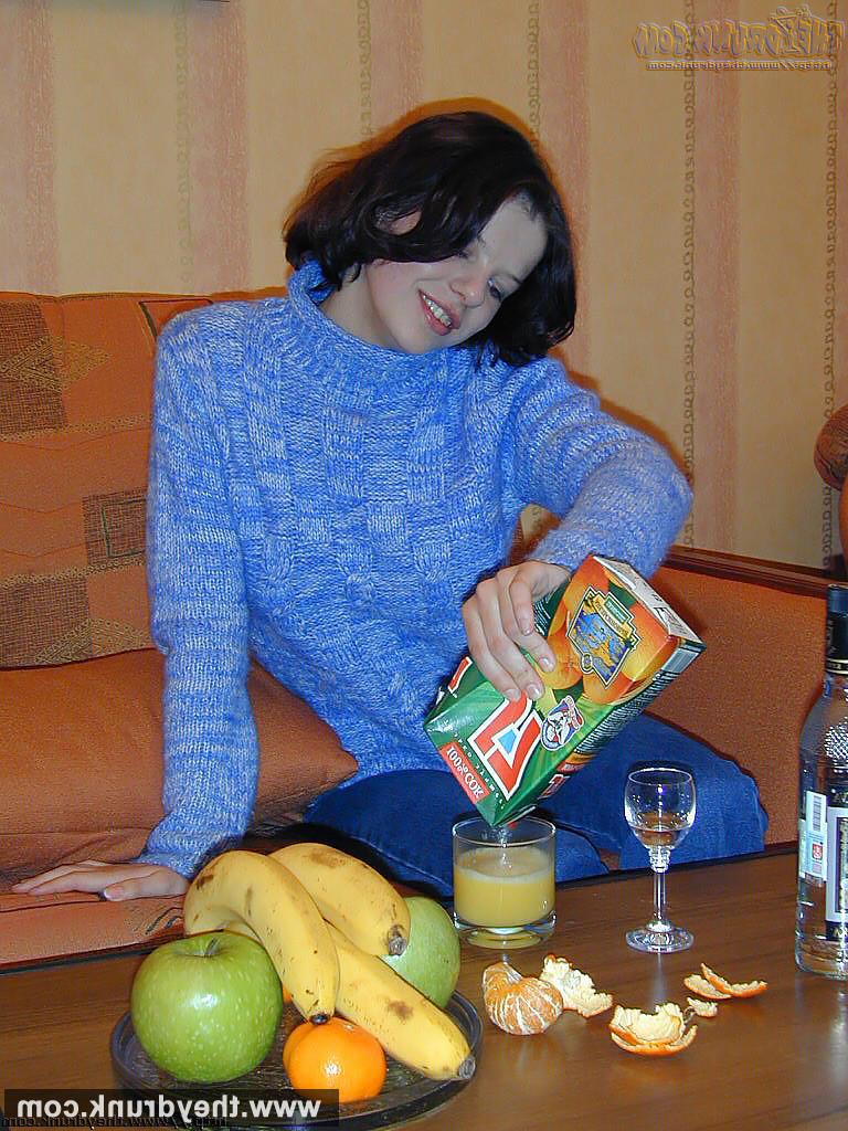 16P Drunk teen brunette Linda enjoys her amateur drinking then takes