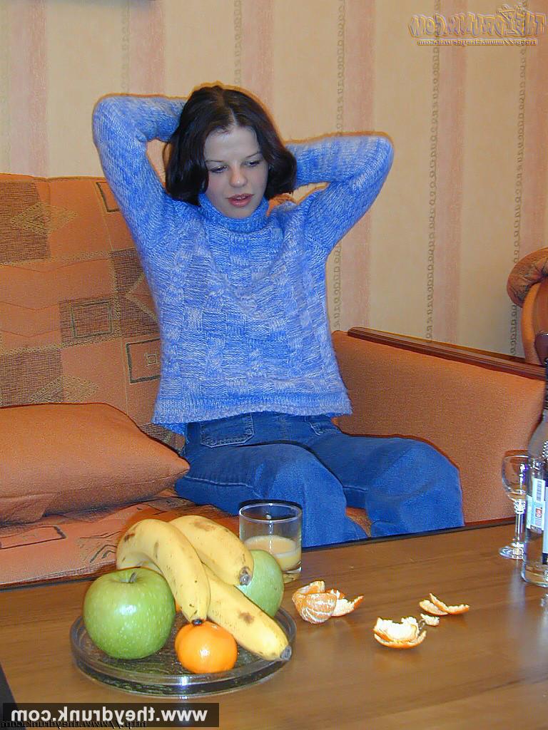 16P Drunk teen brunette Linda enjoys her amateur drinking then takes