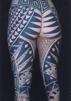 11P Extreme tattoo and piercing
