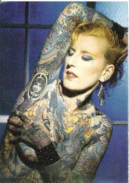 11P Extreme tattoo and piercing