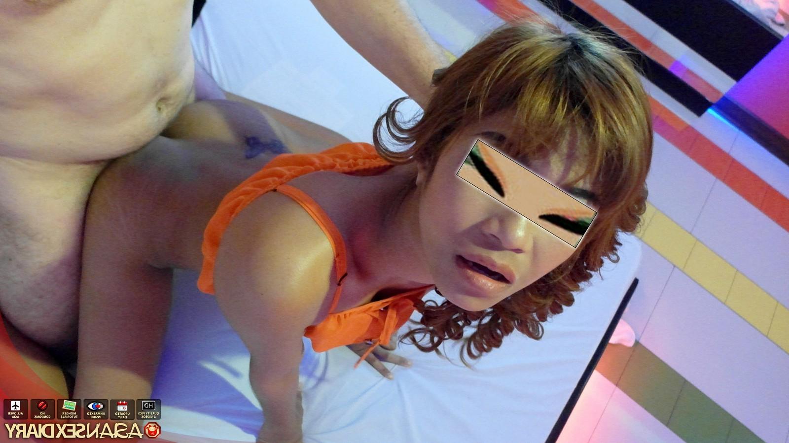 15P Sex with skinny Japanese girl